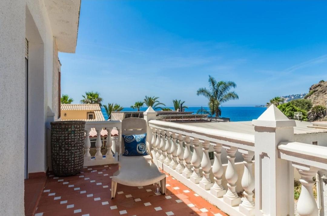 Casa En La Playa De Cabria Apartment Almunecar Exterior photo